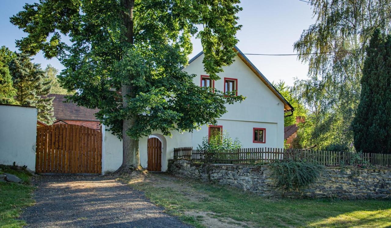 Apartmány Kurojedy Bor Esterno foto
